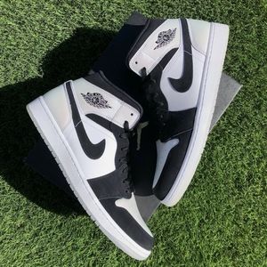 Air Jordan 1 Mid SE White Black Diamond Men's Basketball Shoes Size 10